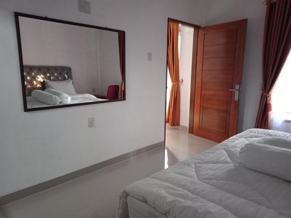 Noah Hotel Silangit Siborongborong 外观 照片